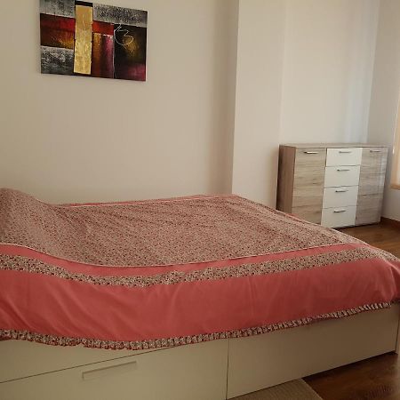 Appartement Petre Popovat 79 à Bucarest Extérieur photo